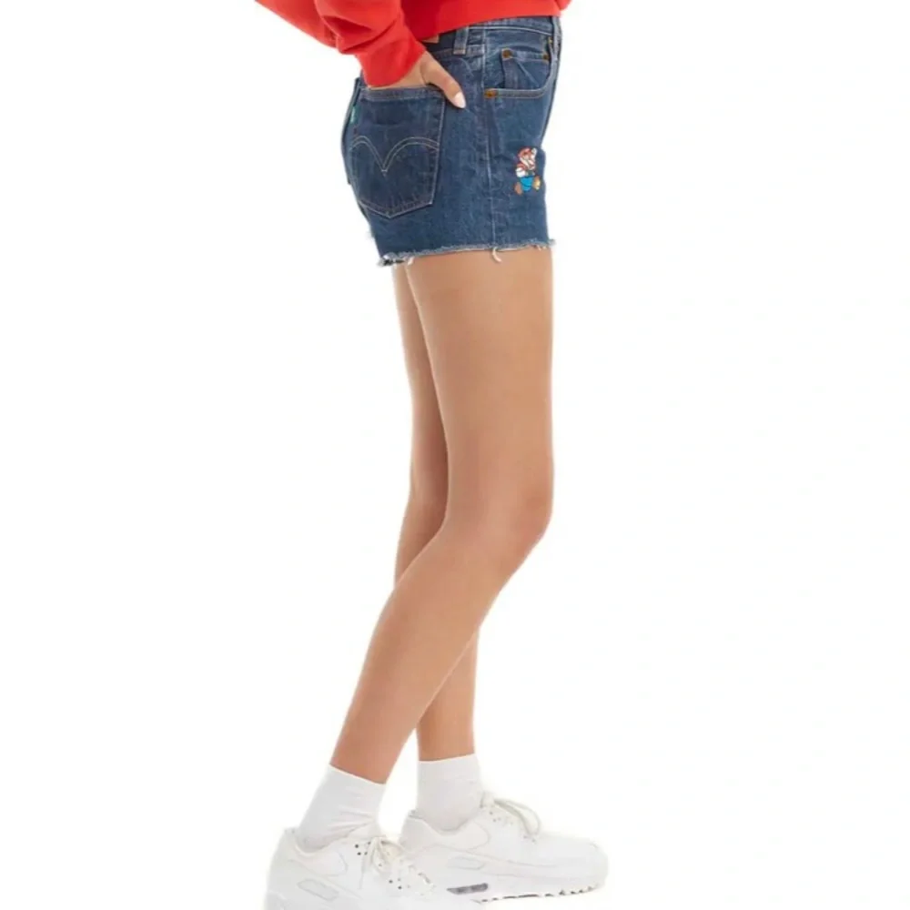 Levi’s 501 Super Mario High Rise Shorts - Picture 3 of 8